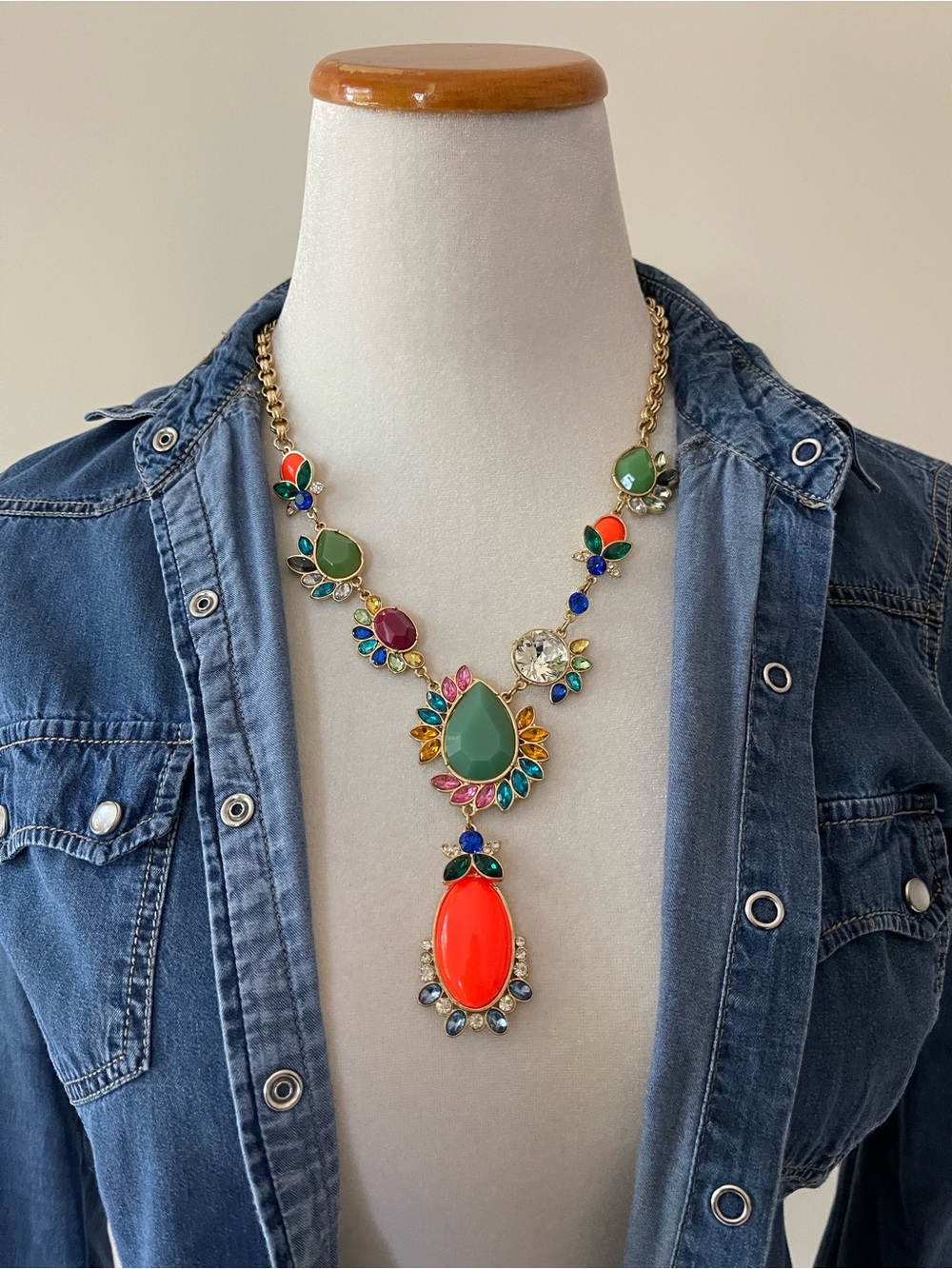 Bright neon multicolor asymmetrical crystal necklace